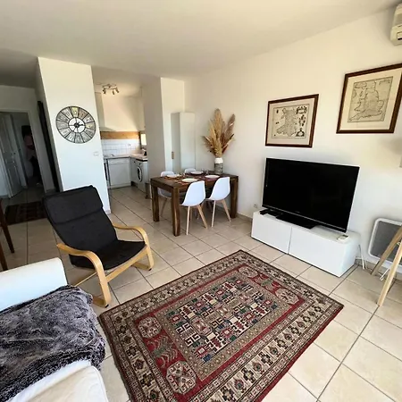 Athenee - Bel 3 Pieces Dans A Mae-0704